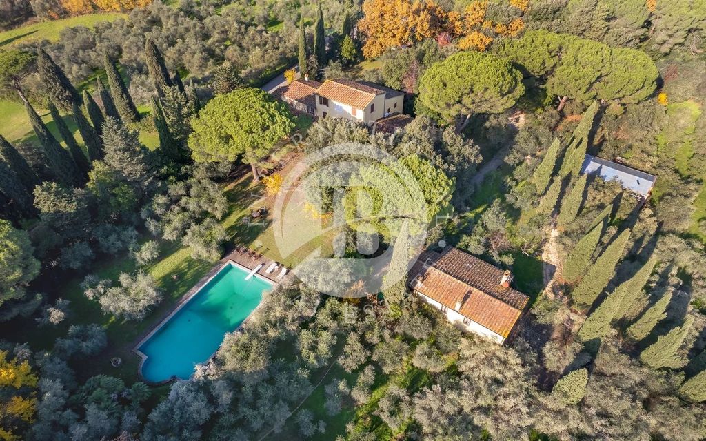 Property photo 1 of 27