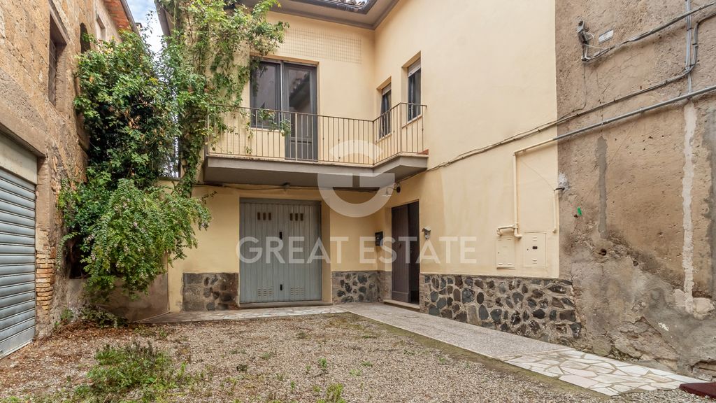 Property photo 1 of 26 Exteriors