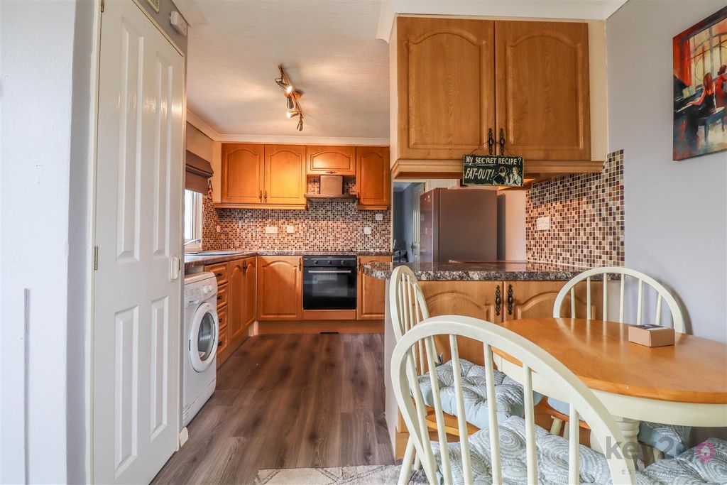 Property photo 2 of 17 Img_0609.Jpg