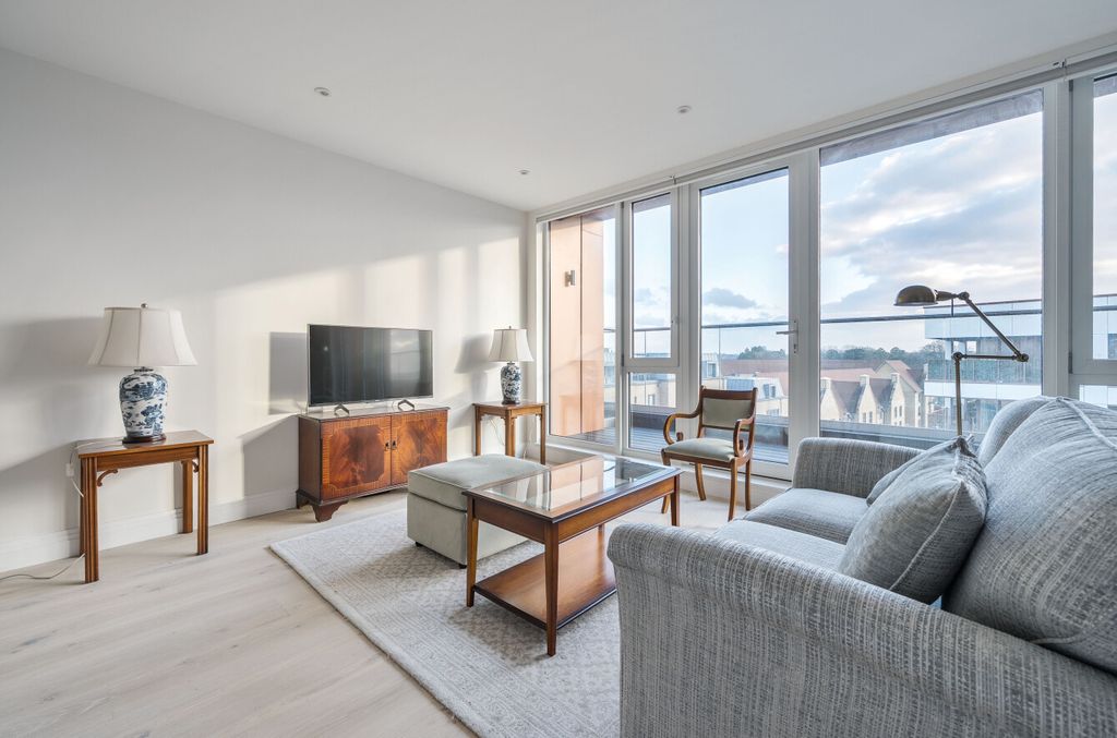 Property photo 3 of 24 1387723-10-69405A...