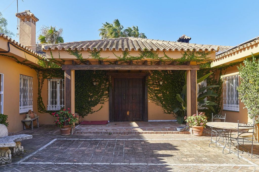 Property photo 3 of 10