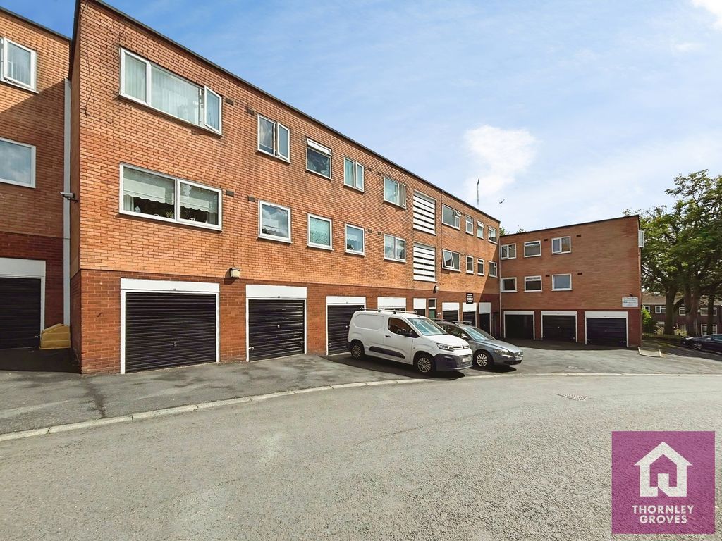 Property photo 1 of 15 Pbox-Img.Jpg