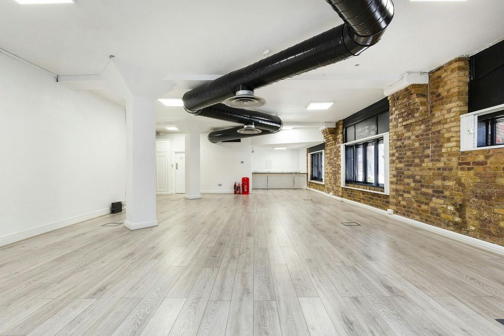 Property photo 1 of 7 1 Telfords Yard  04.Jpg