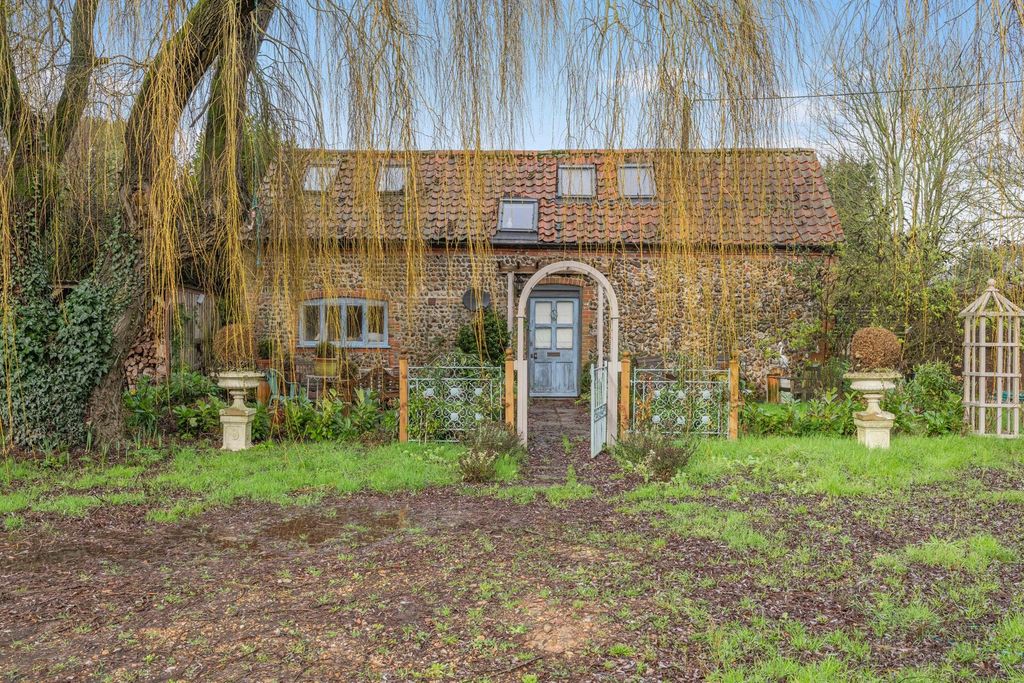 Property photo 3 of 18