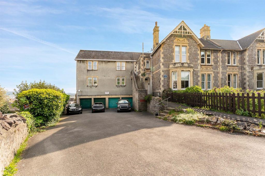 Property photo 1 of 15 8 Landerman 19.Jpg