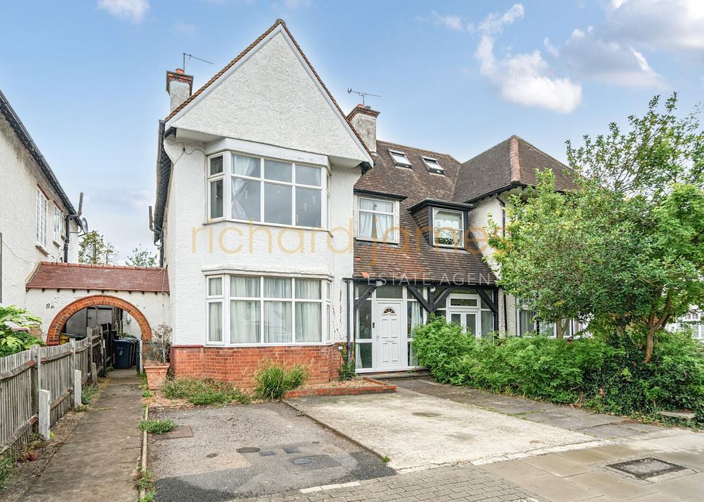 Property photo 1 of 14 0Eff163A-E93E-4Abd-B84c-A930B9526Bb4.Jpg