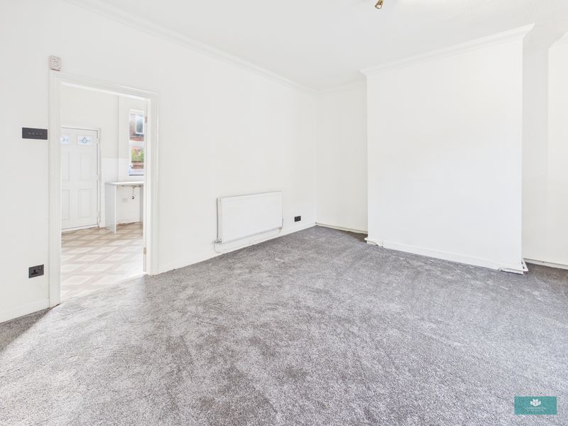 Property photo 3 of 16 Photo 3