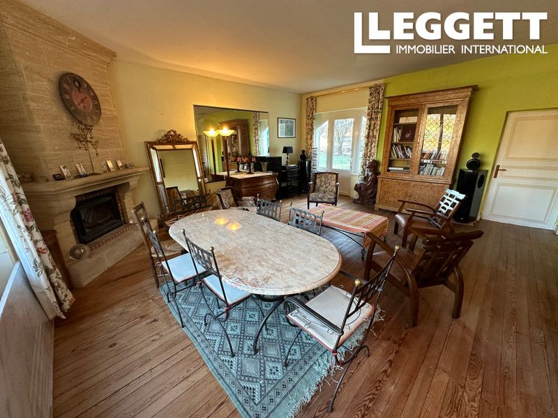 Property photo 3 of 10