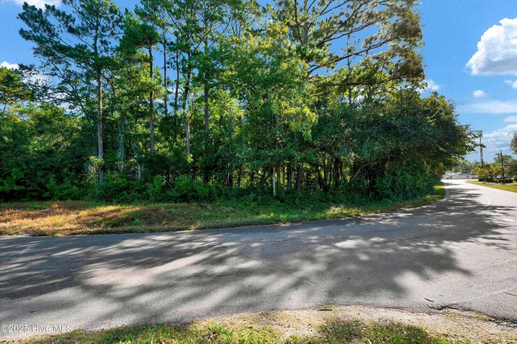 Property photo 2 of 6 <Alttext/>