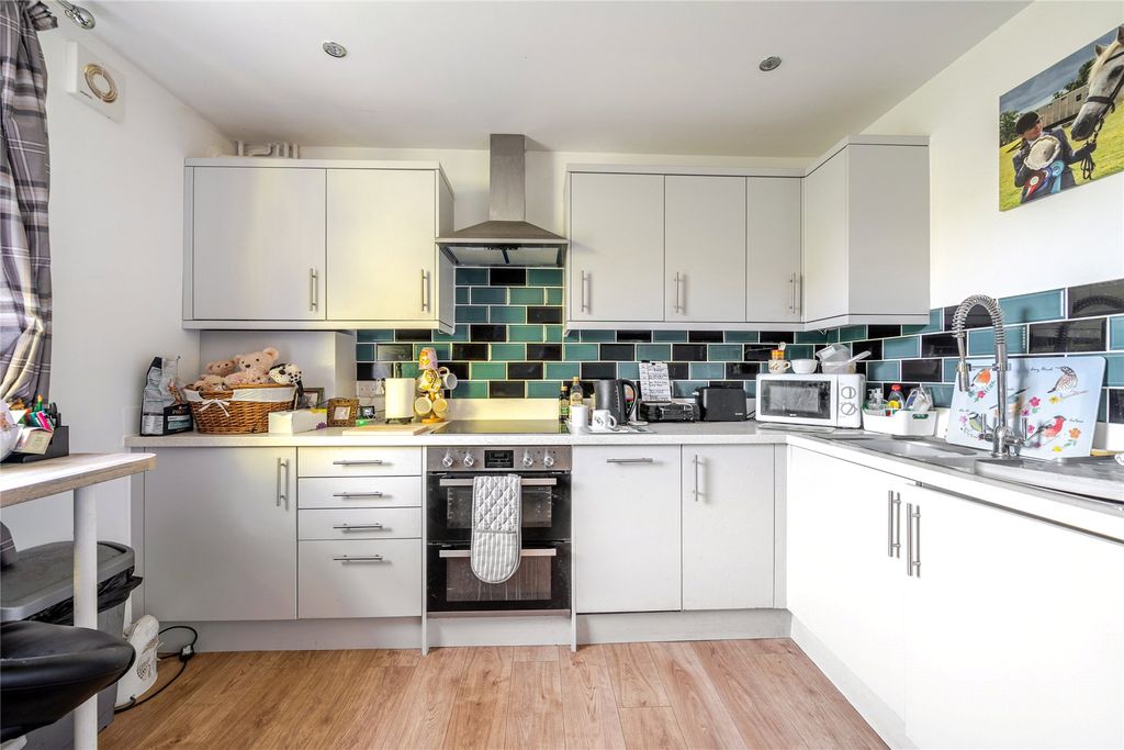 Property photo 2 of 12 Picture No. 04