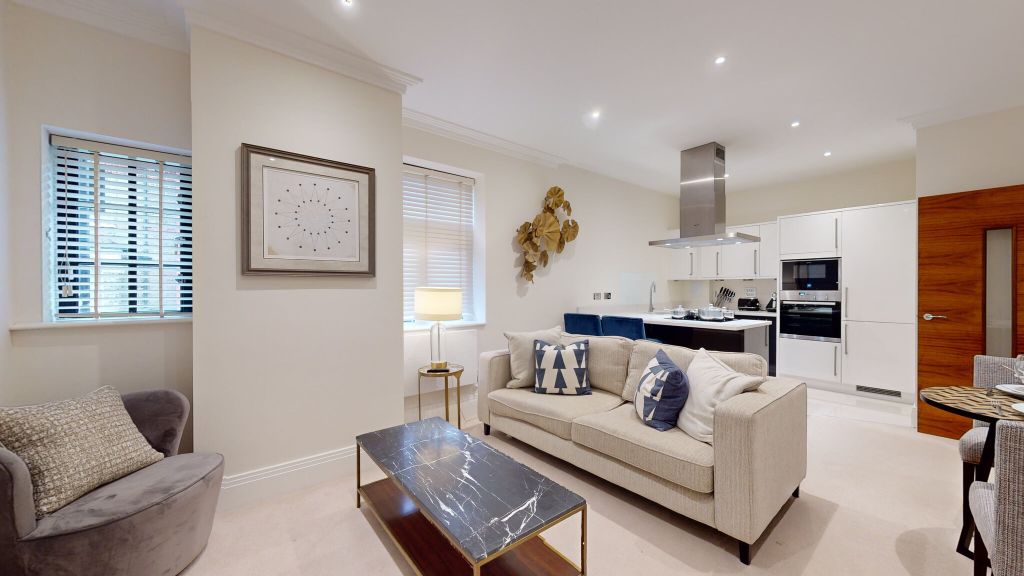 Property photo 1 of 21 Living Room