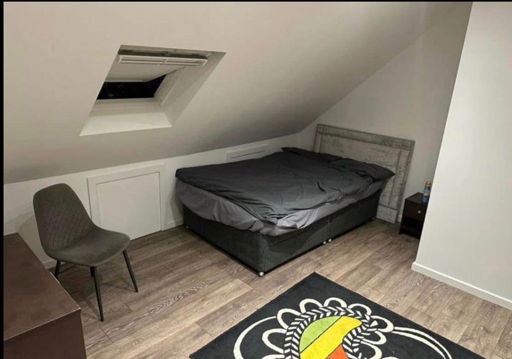 Property photo 1 of 3