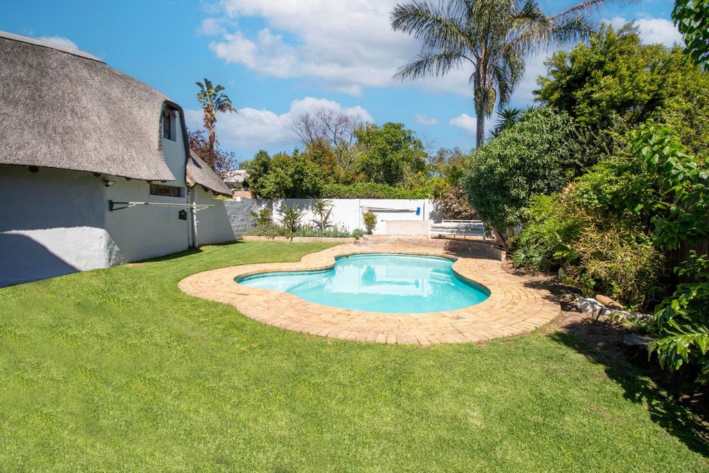 Property photo 2 of 48 St1717784