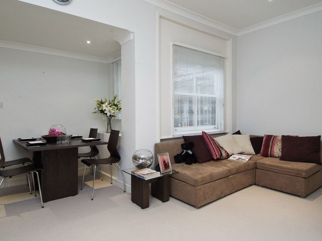 Property photo 1 of 4