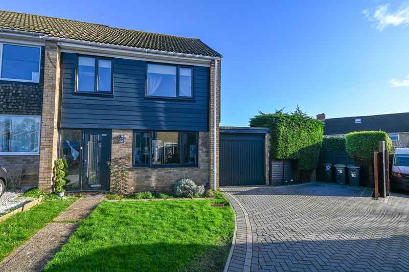 Property photo 1 of 16 Photo 28