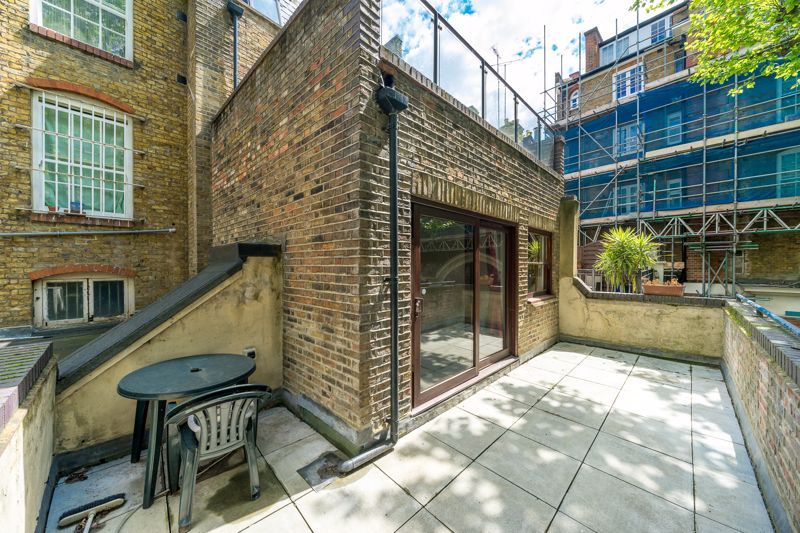 Property photo 2 of 12 Photo 9