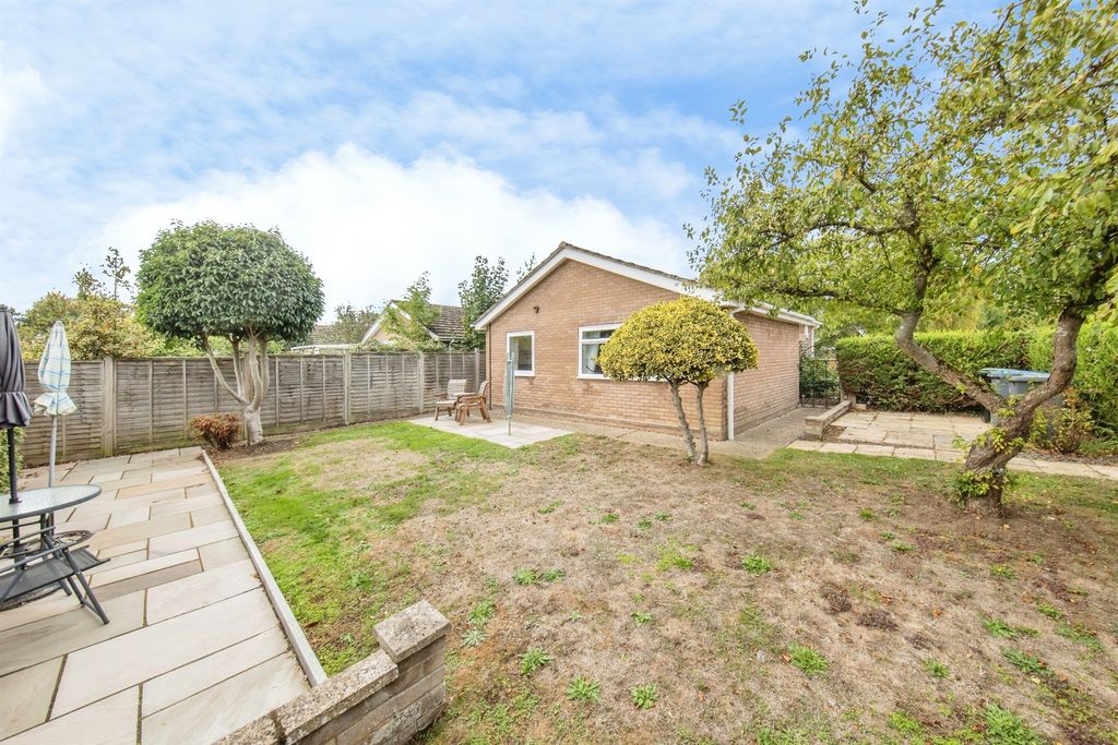 Property photo 3 of 15