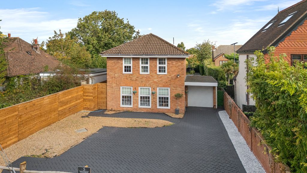 Property photo 1 of 28 4486241