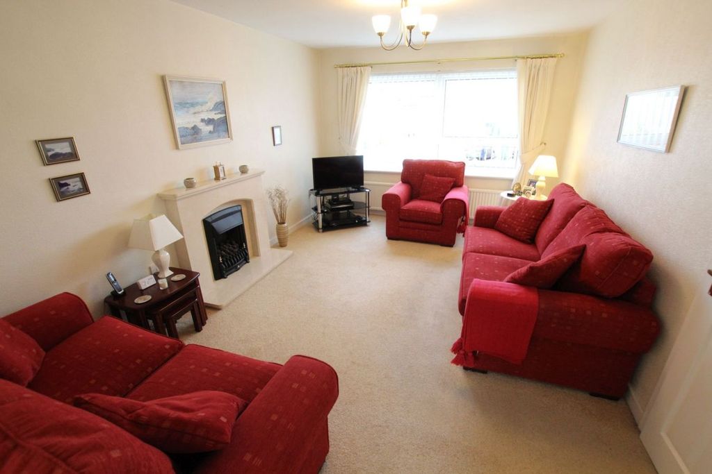 Property photo 3 of 22