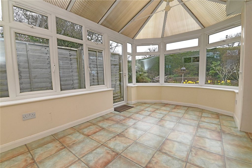 Property photo 3 of 21 Picture No. 20
