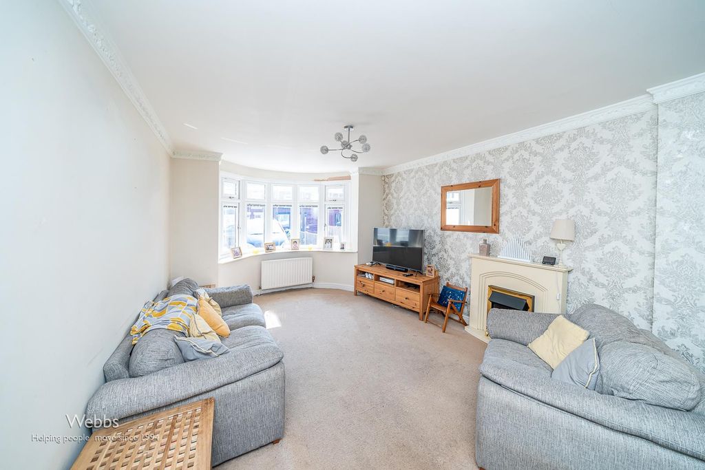 Property photo 2 of 25 Â© Webbs Estate Agents Â© (11 Of 83).Jpg