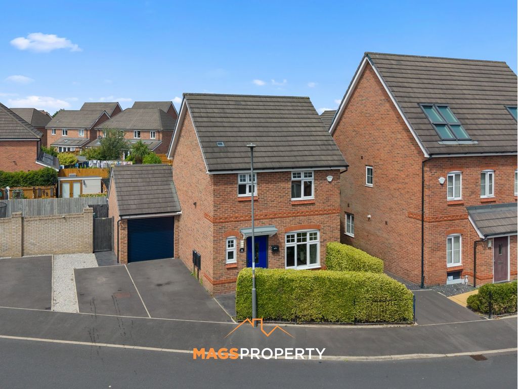 Property photo 1 of 34