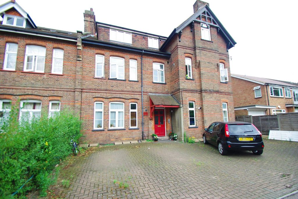Property photo 1 of 6