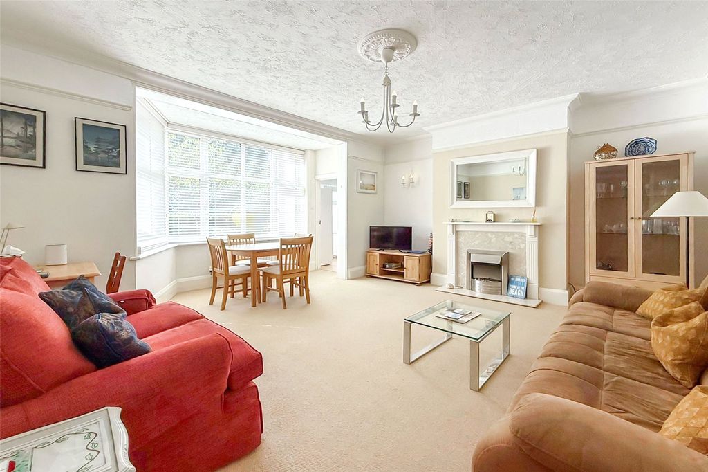 Property photo 2 of 21 Picture No. 26