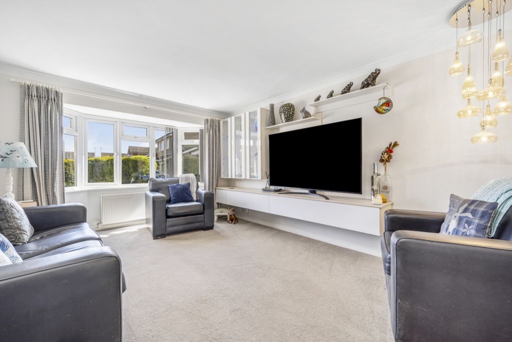 Property photo 3 of 25 16 Meridian Walk (Holbeach)-16