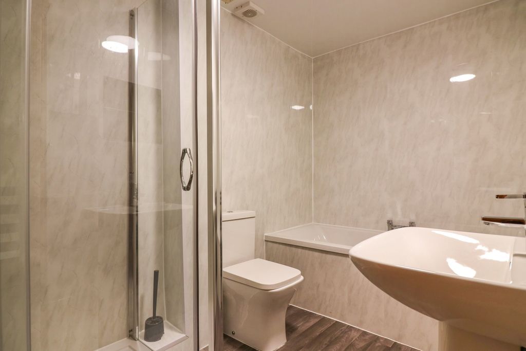 Additional image 22 of 6 bed detached house for saleSt. Barnabas Road, Barnetby DN38