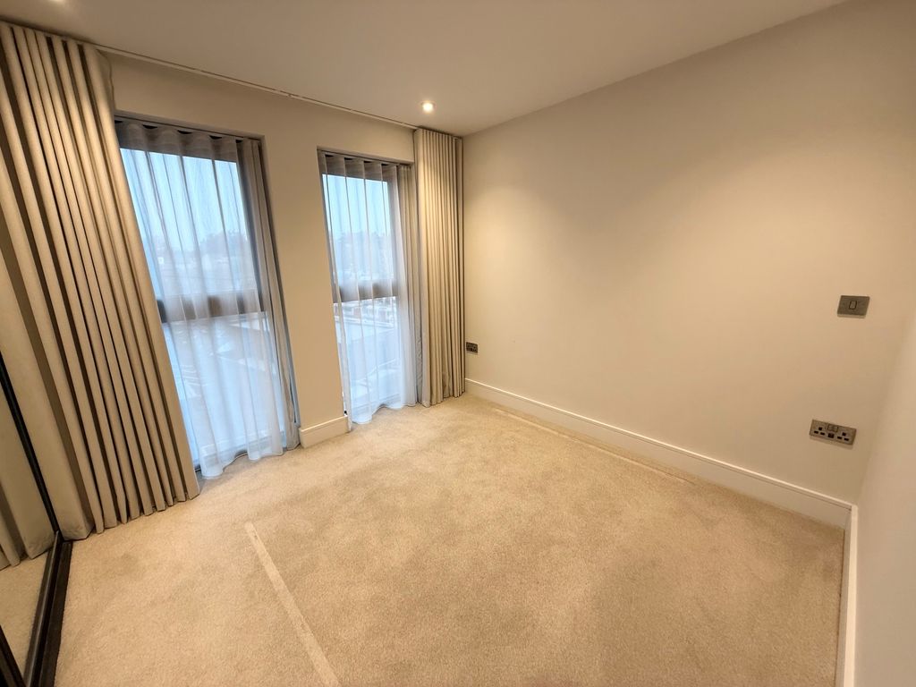 Property photo 3 of 5 Image