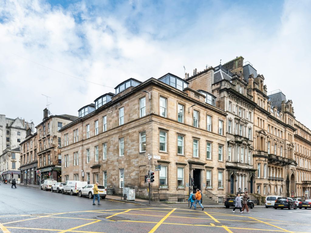 Property photo 2 of 18 7469-039Â©Mcateer.Jpg