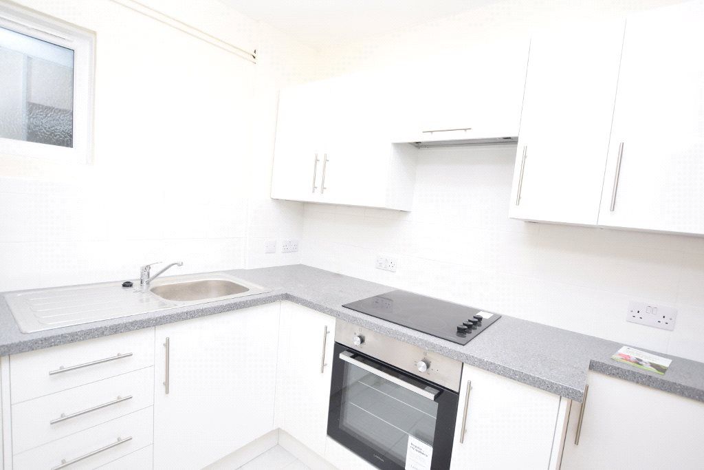 Property photo 2 of 12 Kitchen