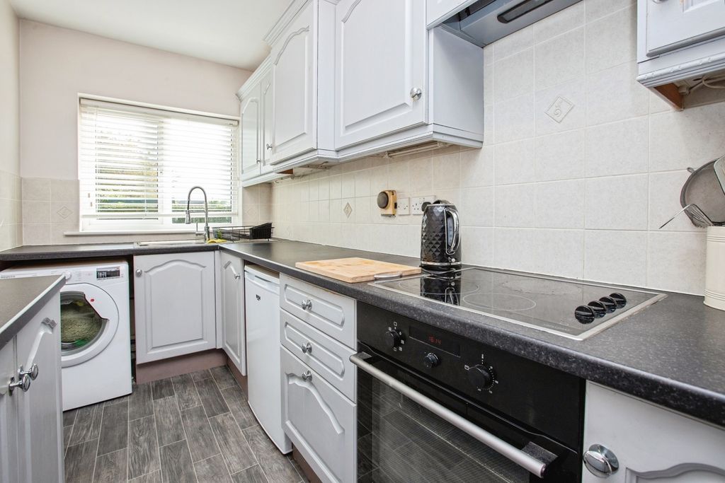 Property photo 3 of 23 Pbox-Img.Jpg