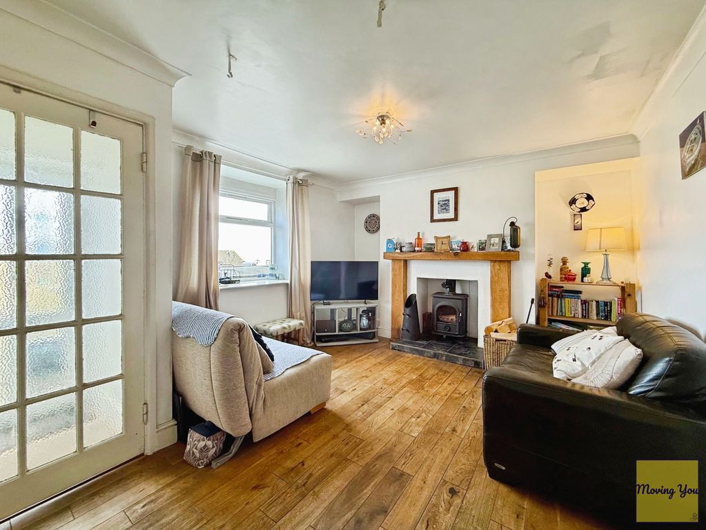 Property photo 2 of 20 Lounge