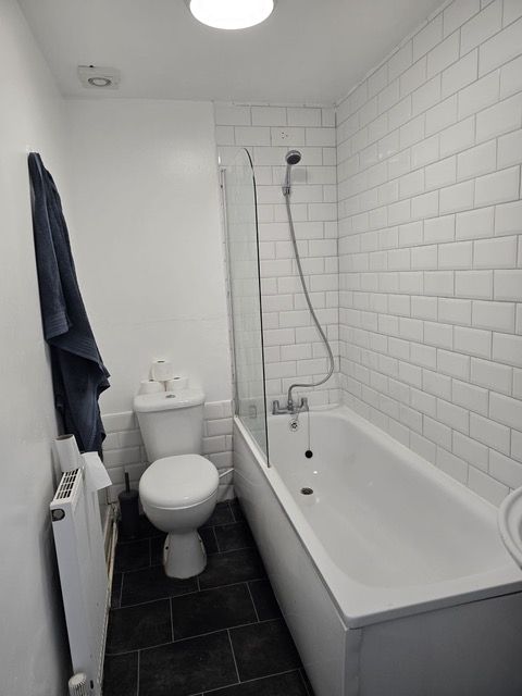 Property photo 1 of 13 655Ad0E6-A315-4A31-Ac7c-Dde13A1c2B15