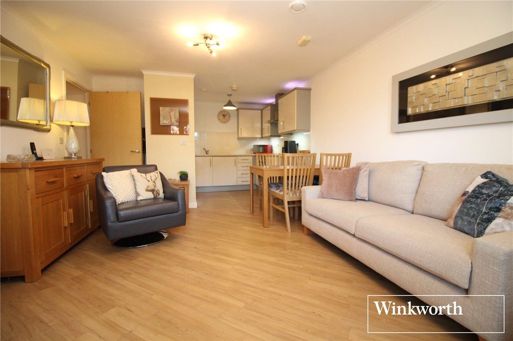 Property photo 2 of 12 Picture No. 13