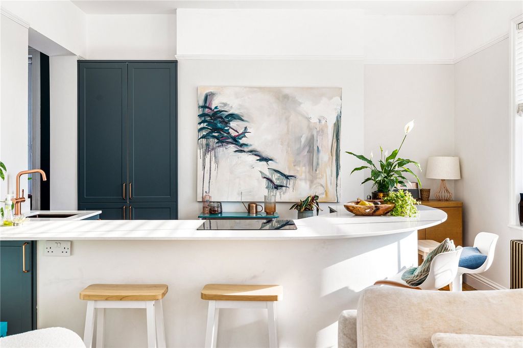 Property photo 3 of 20 Picture No. 04