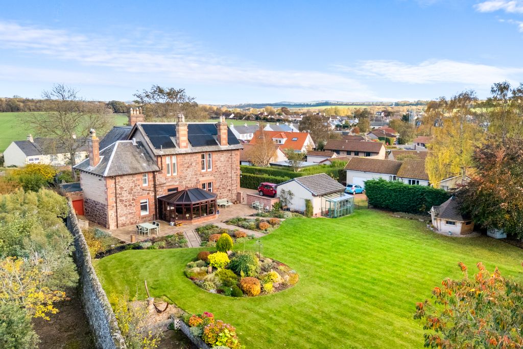 Property photo 2 of 36 Property Image 2