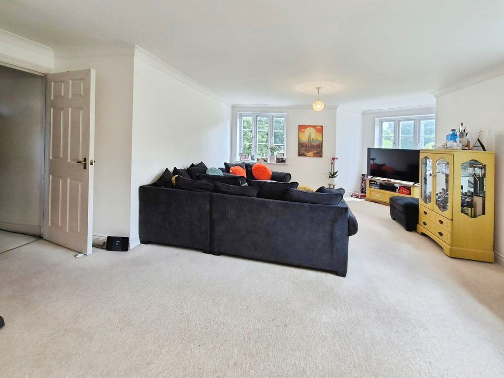 Additional image 10 of 2 bed flat for saleHawks Rise, Yeovil BA22