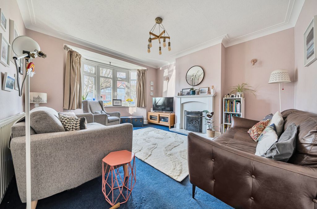 Property photo 3 of 21 1403176-17-697A12...