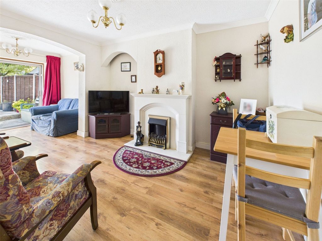 Property photo 2 of 15 Picture No. 42