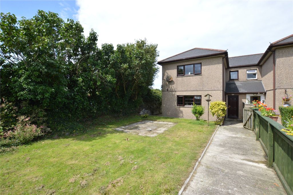 Property photo 2 of 12 Picture No. 10