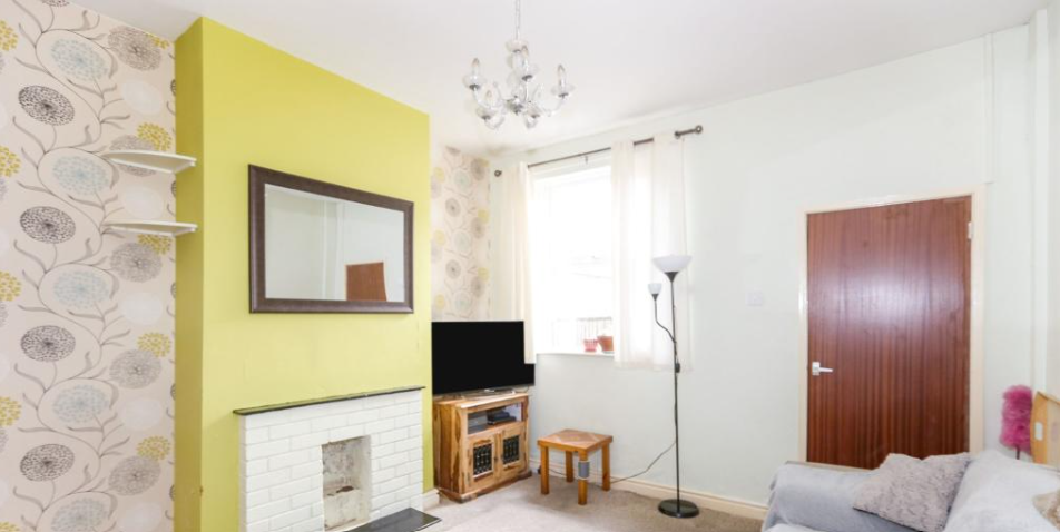 Property photo 2 of 7