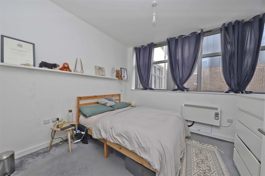 Property photo 2 of 11 28 Talbot Skyline (1)_1.Jpg