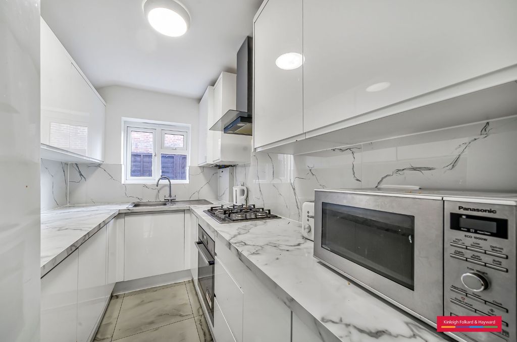 Property photo 2 of 11 Picture No. 06