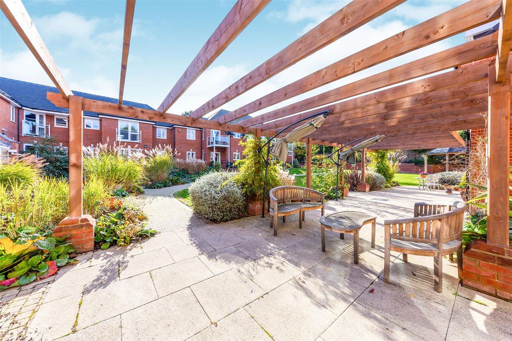 Additional image 26 of 1 bed flat for salePark House, Old Park Road, Hitchin SG5