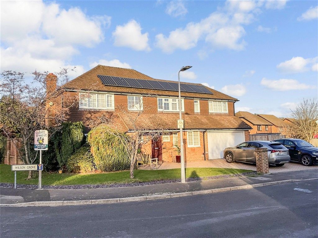 Property photo 1 of 18 Front