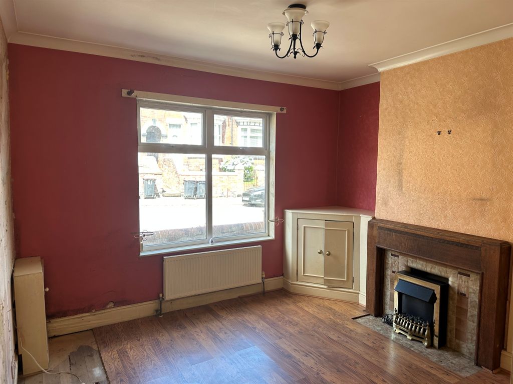 Property photo 2 of 5
