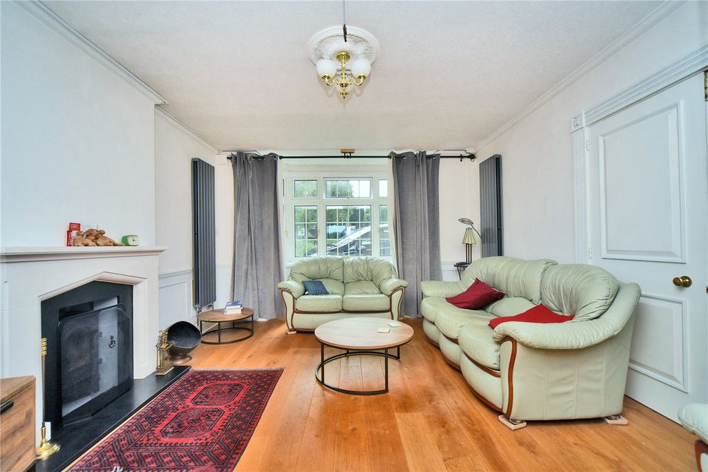 Property photo 3 of 19 Picture No. 05